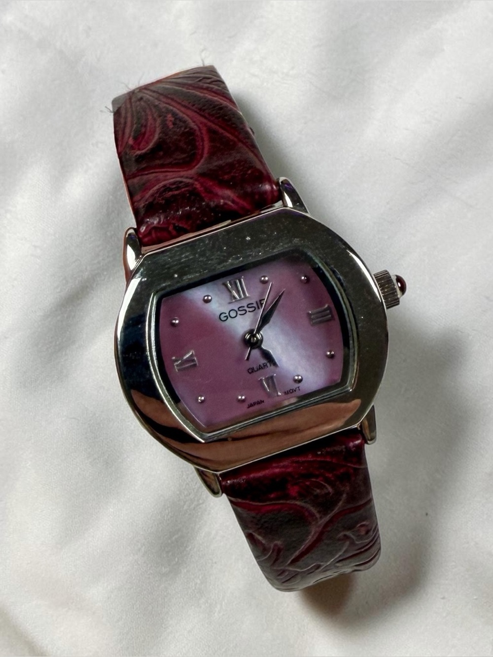 Y2K Gossip Burgundy Wrist Watch